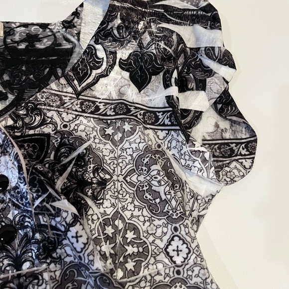 y2k gray and white boho baby doll patterned top - Picture 6 of 10